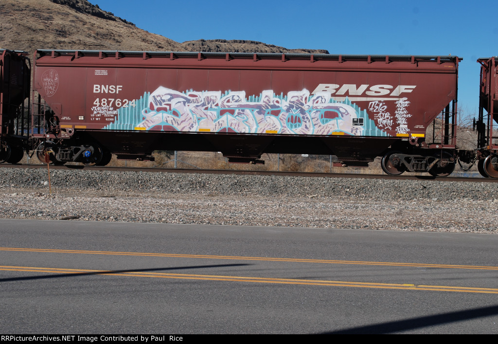 BNSF 487624